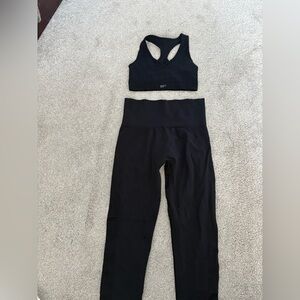 SET Active Black Leggings and Top Set